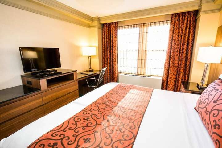 Room 15 of 32